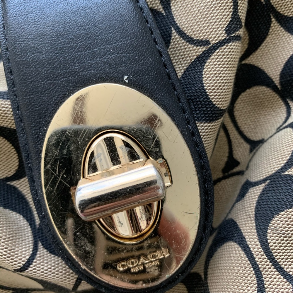 Coach bag - Picture 2 of 4